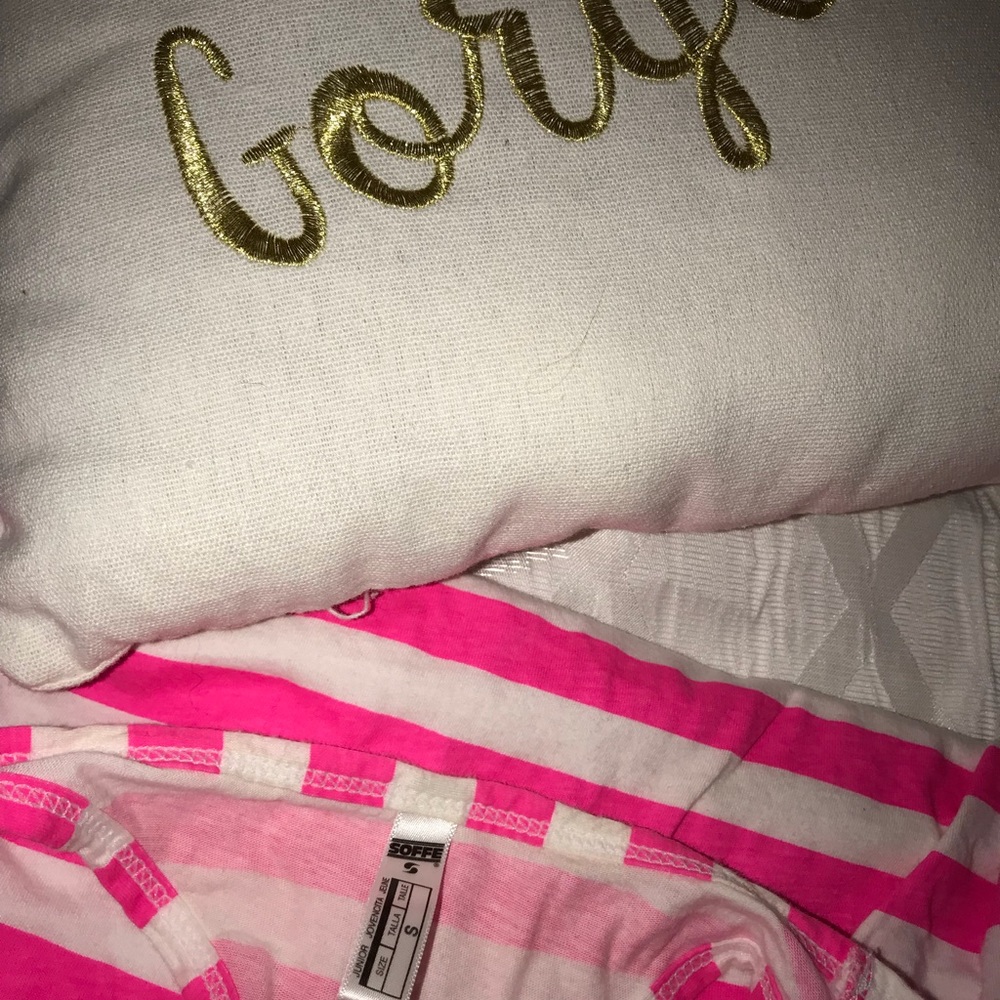 🌸Tank Top🌸 - Picture 2 of 3